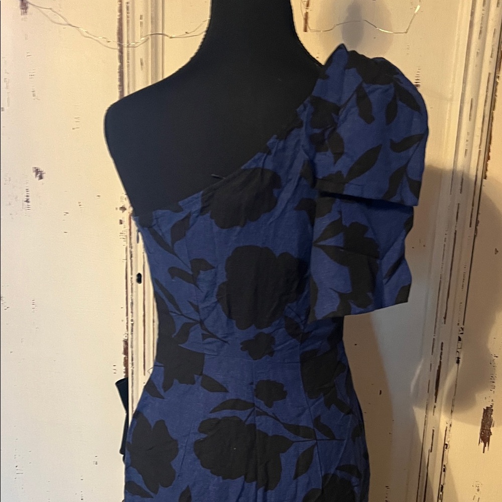 Kate Spade One-Shoulder jumpsuit in Navy and Black Floral - Picture 8 of 11